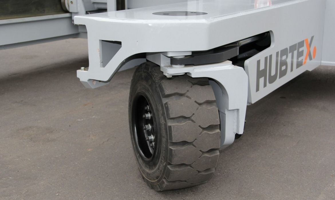 HUBTEX DQ45x, Vierwegstapler 3-Rad