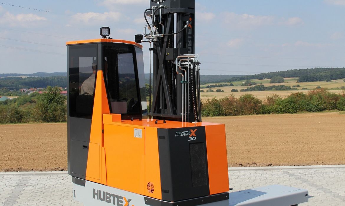 HUBTEX MaxX 30/45, Vierwegstapler 4-Rad