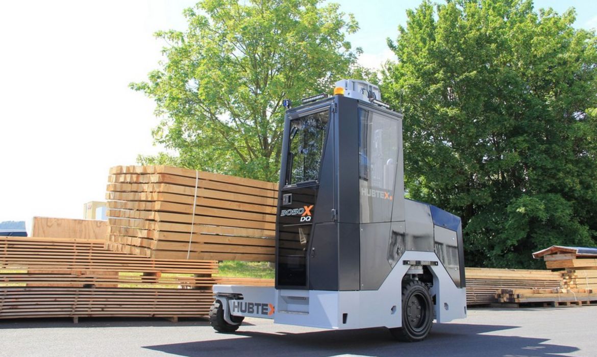 HUBTEX DQ45x, Vierwegstapler 3-Rad