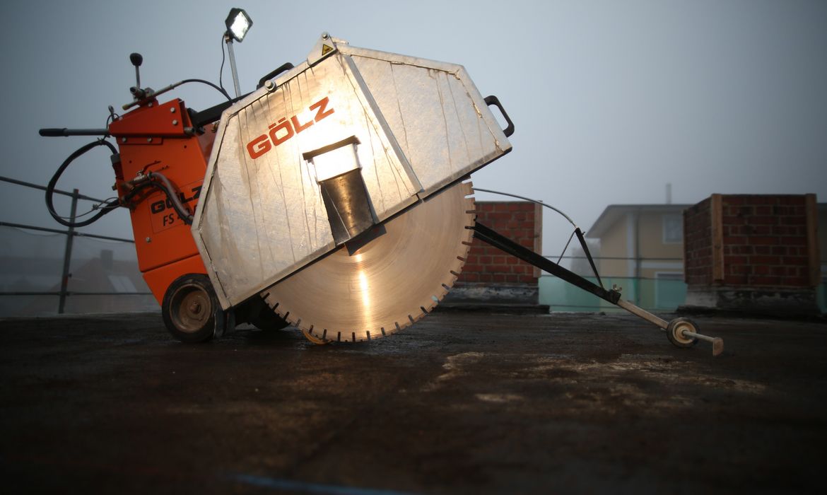 GÖLZ FS40 Elektro, Fugenschneider