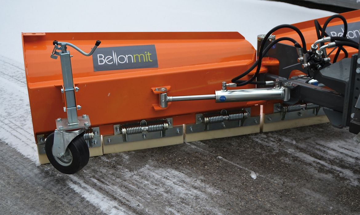 Schneeschilder, Anbaugeräte KLG Maschinen