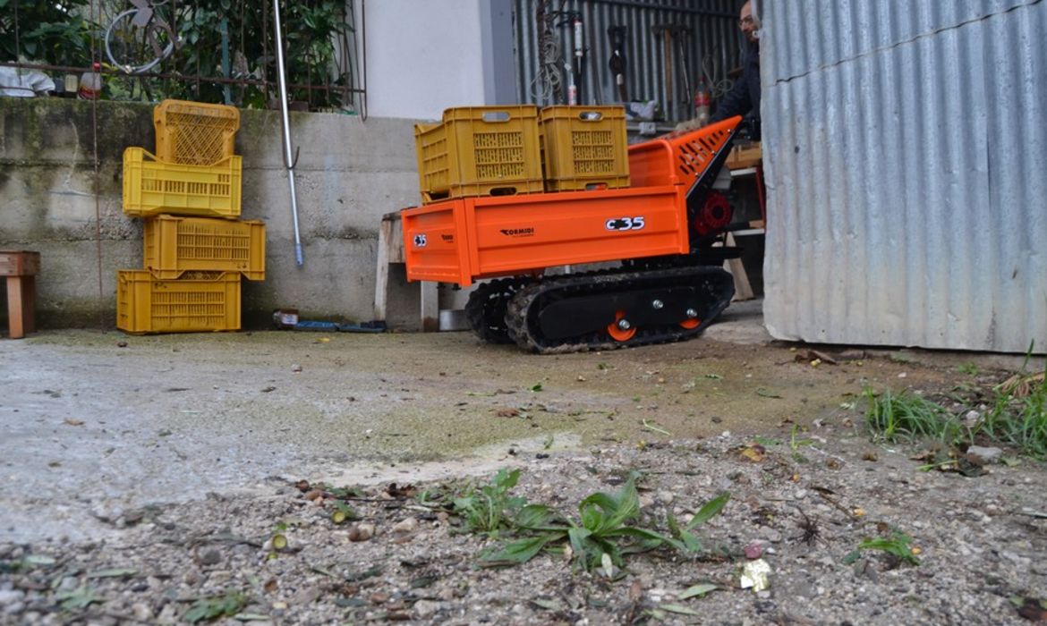 CORMIDI C40, Raupendumper