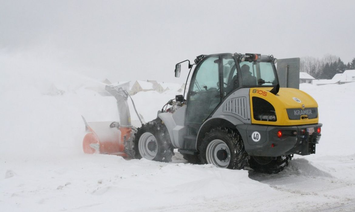 KRAMER 8105, Radlader