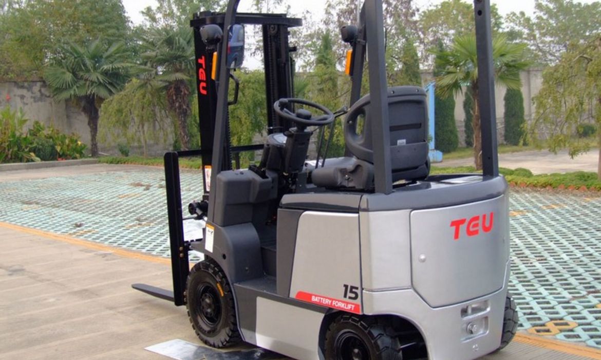 TEU FB18, Gabelstapler Elektro 4-Rad