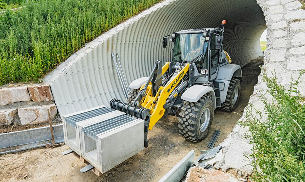 KRAMER 8155, Radlader