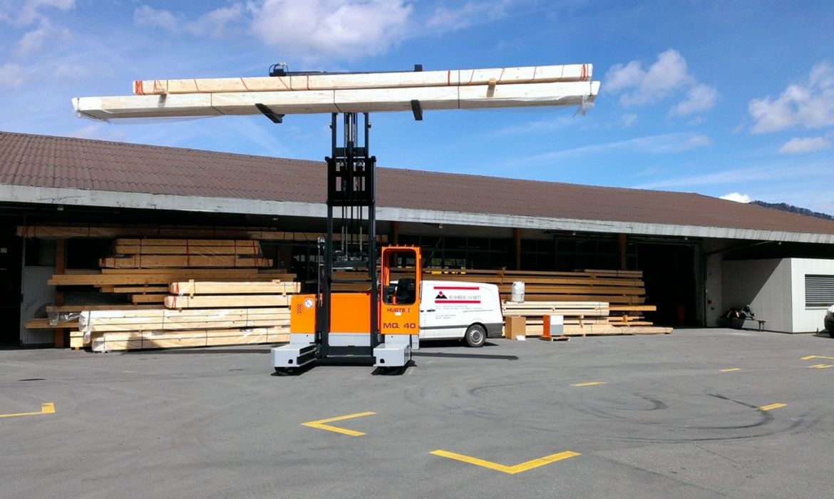 HUBTEX MQ 2132/2134, Vierwegstapler 4-Rad