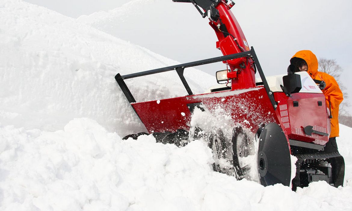 WADO SX2211ED, Raupen-Schneefräsen